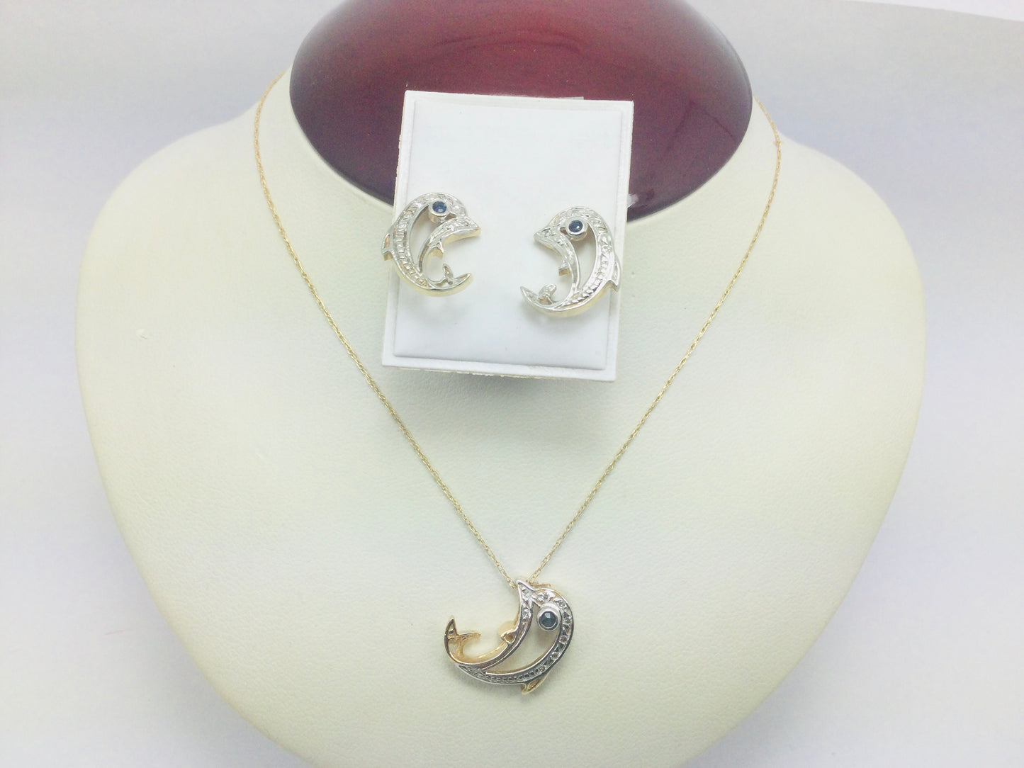 10k Yellow Gold Dolphin with Round Cut Sapphire and 8pt Diamond Necklace and Earring Set