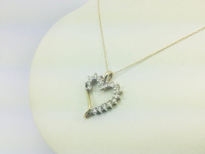 10k Yellow Gold Round Cut 50pt Diamond Heart Necklace