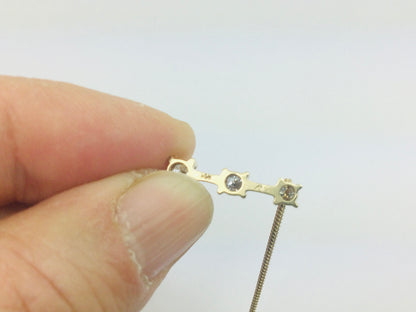 14k Yellow Gold Round Cut 0.45ct Diamond Trinity Row Set Necklace