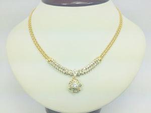 18k Yellow Gold Round And Baguette Cut 1.5ct Diamond Cluster Necklace