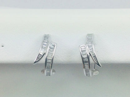 18k White Gold Baguette Cut 0.85ct Diamond Row Set Omega Style Clip Earrings