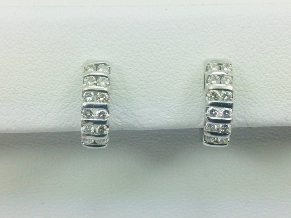 18k White Gold Round Cut 72pt Diamond Row Set Earrings