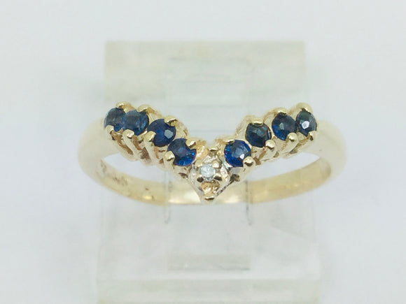 10k Yellow Gold Round Cut 12pt Sapphire & Diamond Chevron Ring
