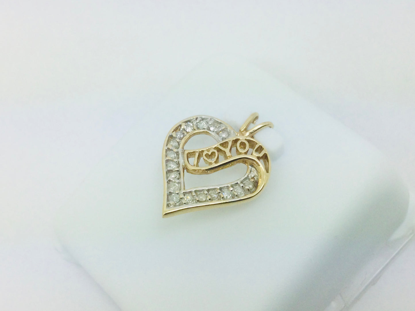 10k Yellow Gold Round Cut 17pt Diamond Heart "I Love You" Pendent