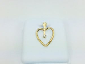 14k Yellow Gold Round Cut 3pt Diamond Heart Pendent