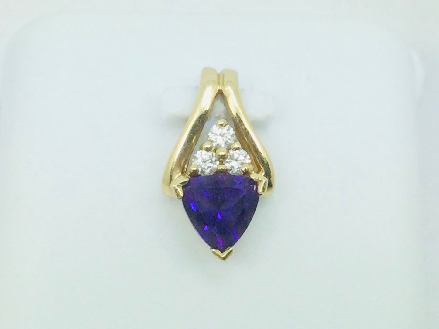 14k Yellow Gold Triangular Cut Amethyst & 10pt Diamond Pendent