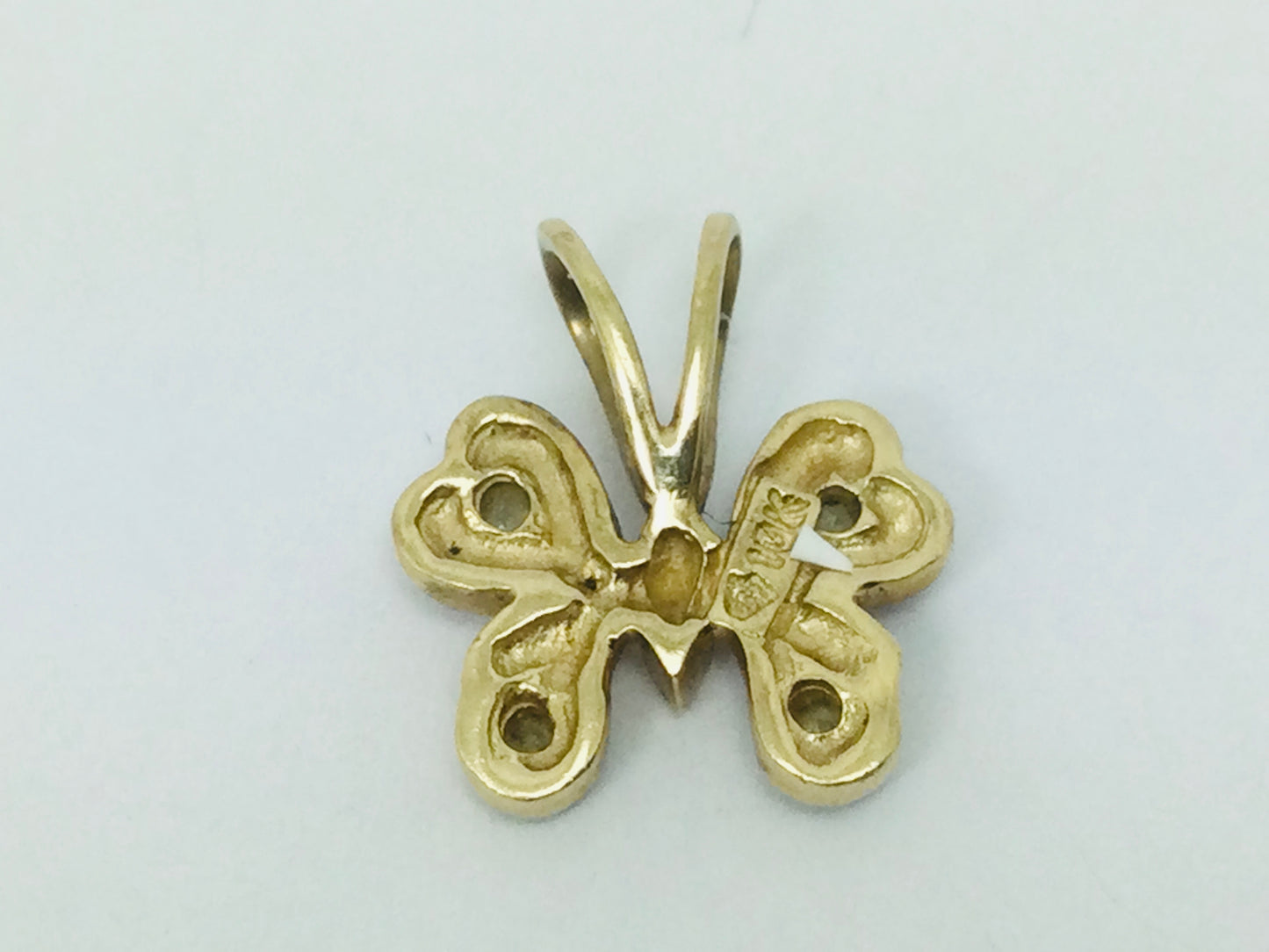 10k Yellow Gold Round Cut 4pt Diamond Butterfly Pendent