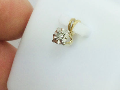 10k Yellow Gold Round Cut 3pt Diamond Illusion Set Pendent