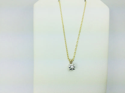 10k Yellow Gold Round Cut 3pt Diamond Illusion Set Pendent