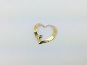 10k Yellow Gold Round Cut 1pt Diamond Heart Pendent