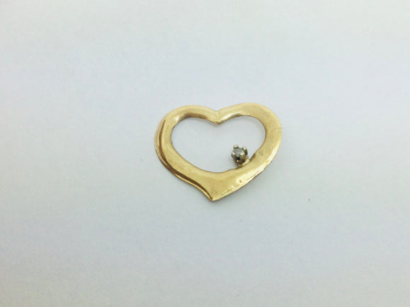 10k Yellow Gold Round Cut 1pt Diamond Heart Pendent