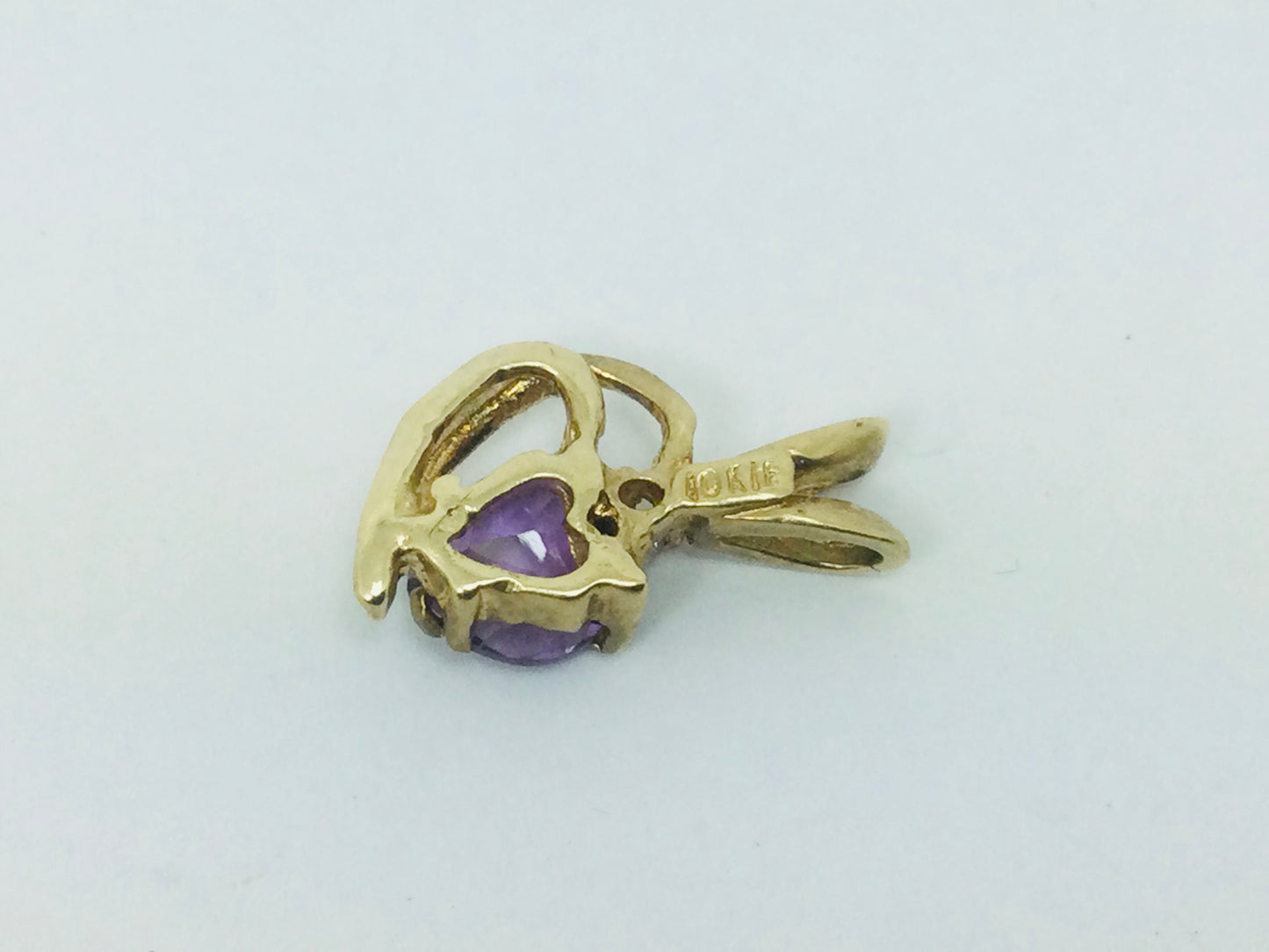 10k Yellow Gold Heart Cut Amethyst & 1pt Diamond Pendent