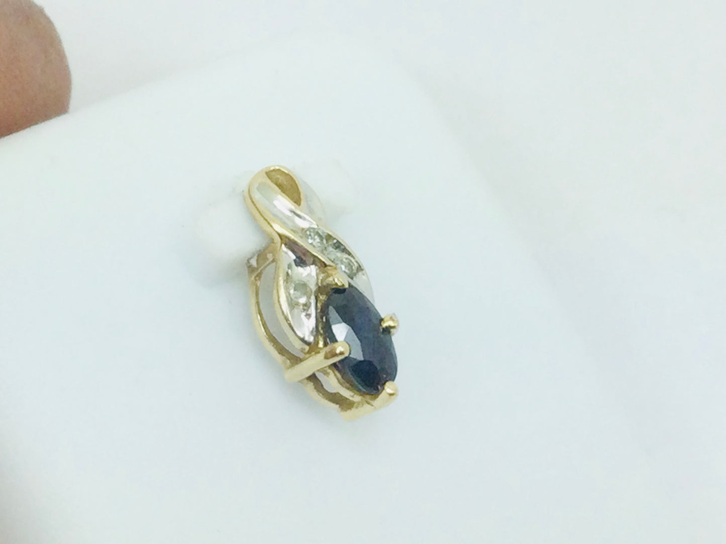 10k Yellow Gold Oval Cut 25pt Sapphire & 3pt Diamond Ribbon Pendent