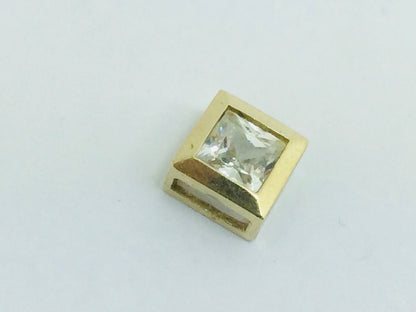 10k Yellow Gold Square Cut Cubic Zirconia (CZ) Solitaire Pendent