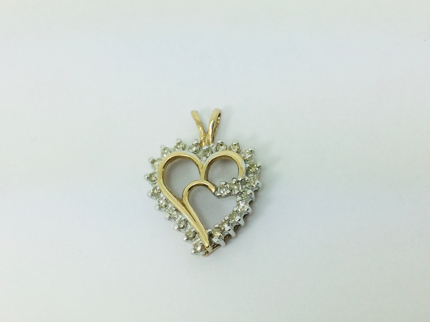 10k Yellow Gold Round Cut 24pt Diamond Heart Pendent