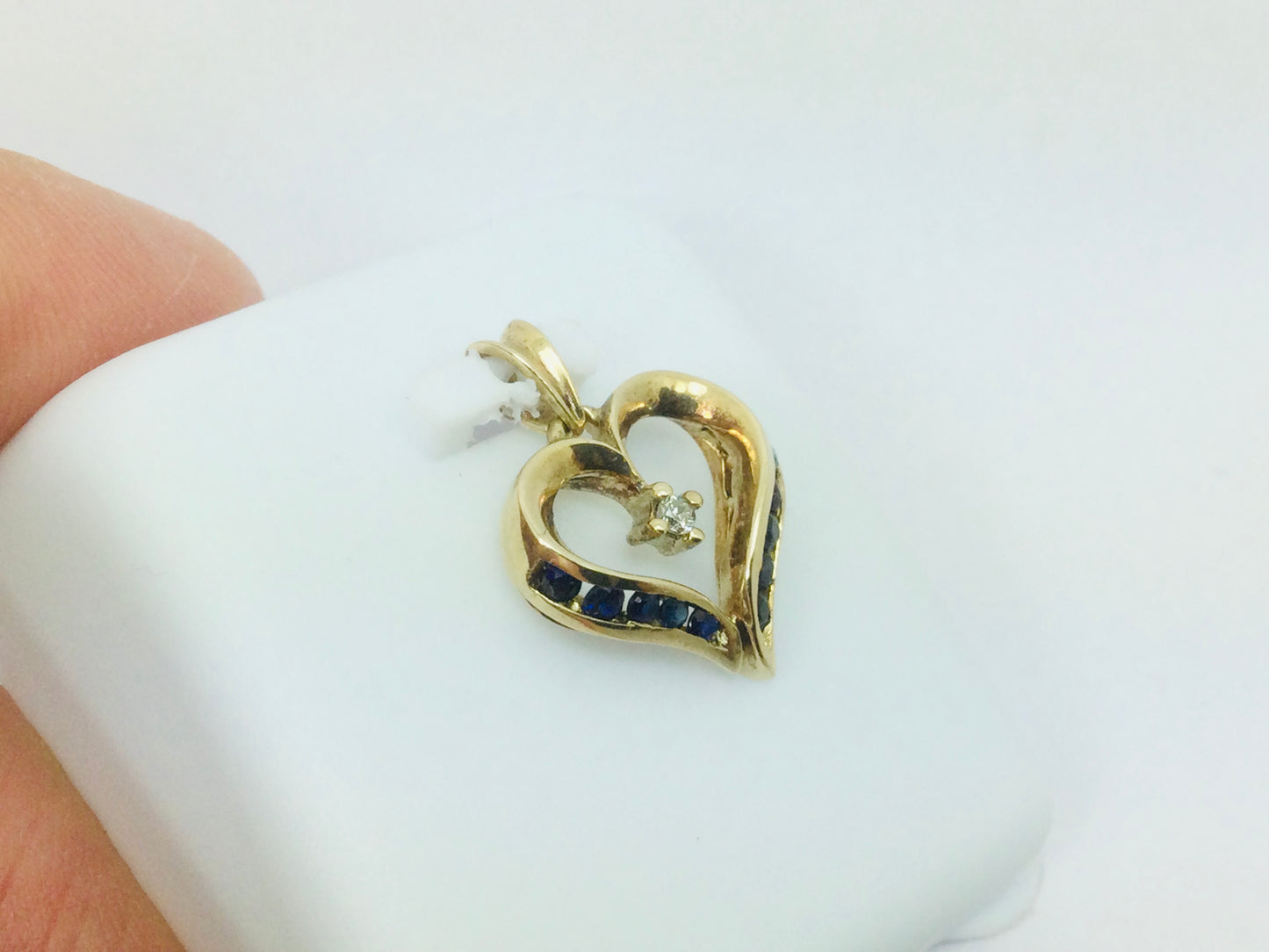 10k Yellow Gold Round Cut 12pt Sapphire & 2pt Diamond Heart Pendent