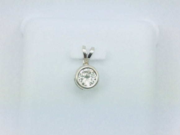 10k White Gold Round Cut Cubic Zirconia (CZ) Solitaire Pendent
