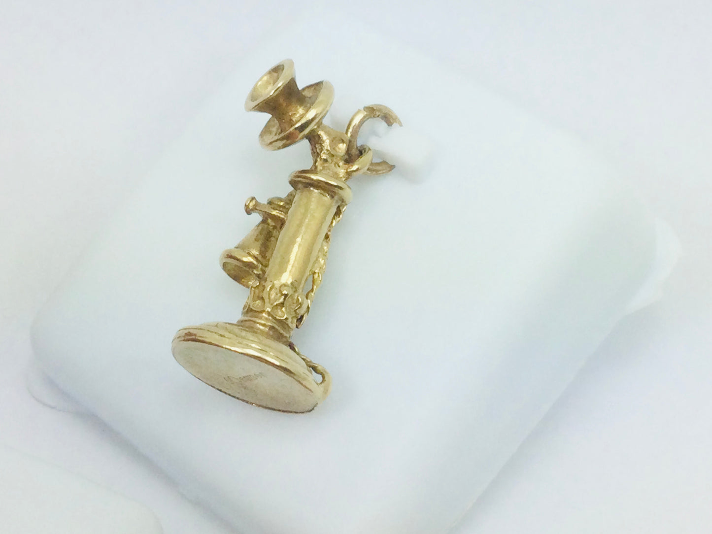 9k Yellow Gold Old Fashion Telephone Pendent
