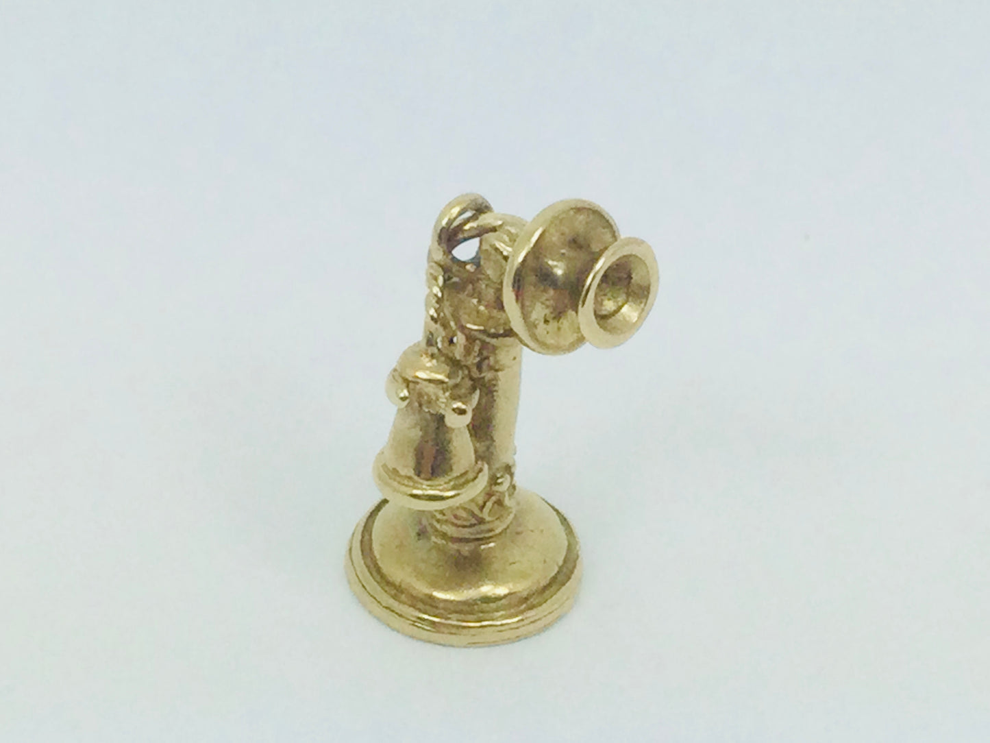 9k Yellow Gold Old Fashion Telephone Pendent