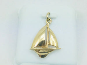 10k Yellow Gold Sailboat Pendent
