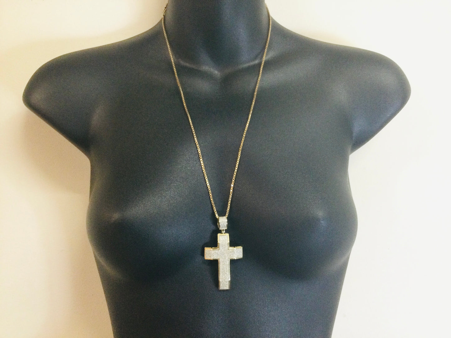 10k Yellow Gold Round Cut 2.6ct Diamond Cross Pendent