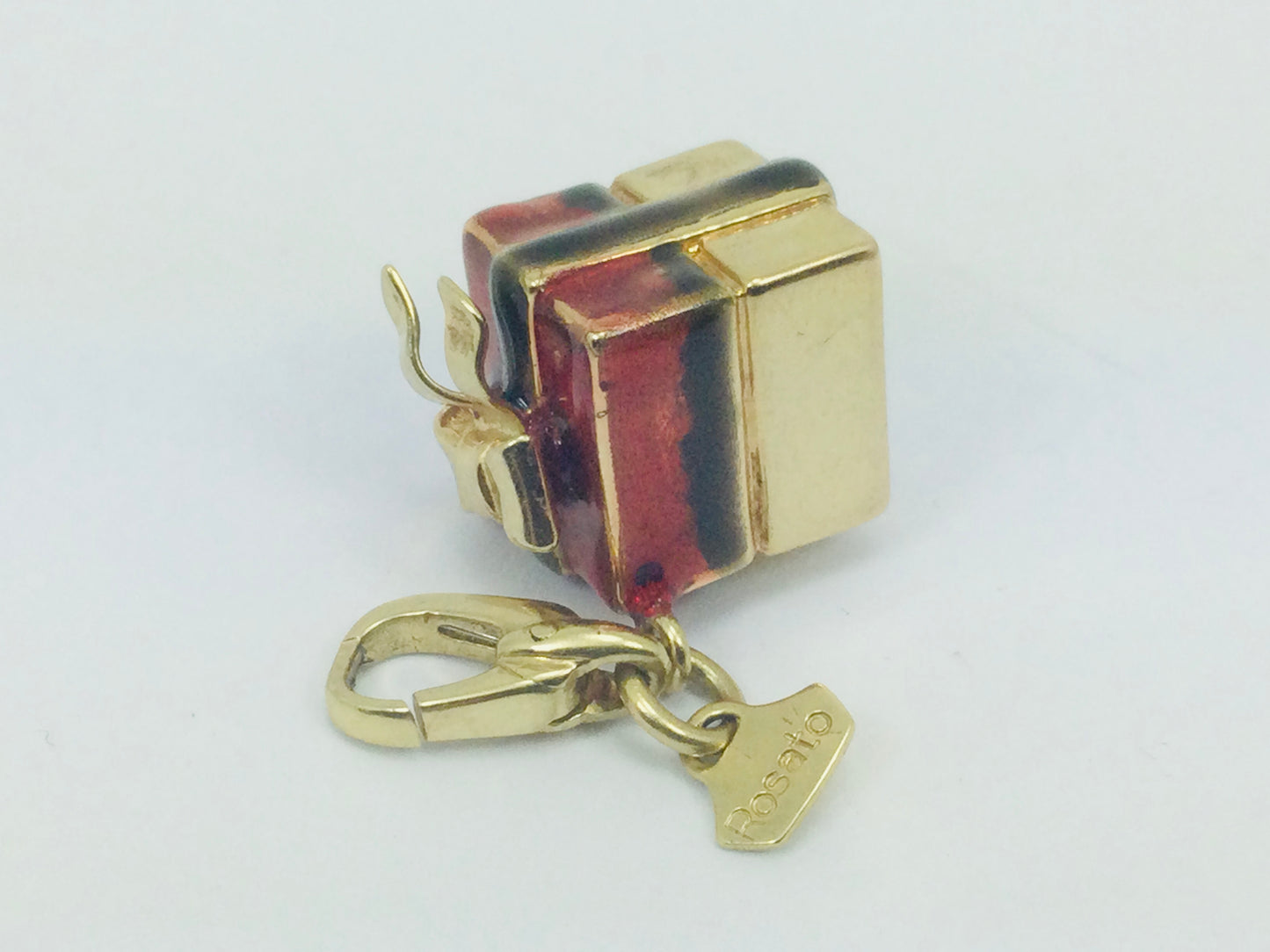 18k Yellow Gold Rosato Present Pendent