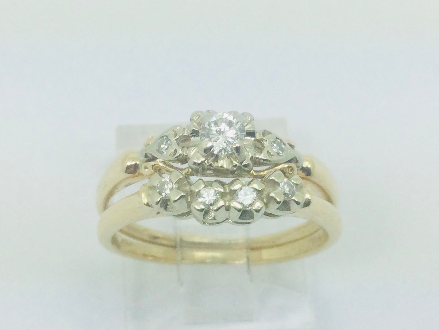 14k Yellow Gold Round Cut 17pt Diamond Engagement and Wedding Ring Set