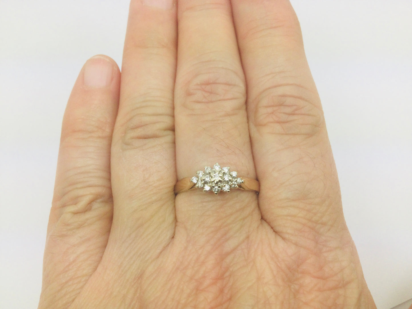 14k Yellow Gold Round Cut 0.25ct Diamond Cluster Ring