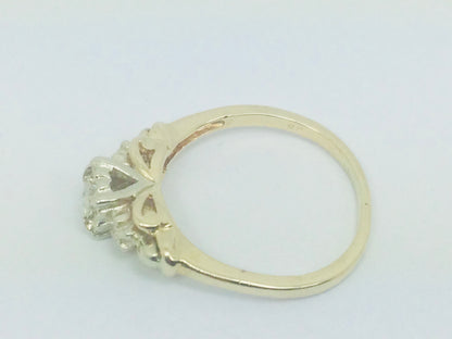 14k Yellow and White Gold Round Cut 10pt Diamond Vintage Solitaire Ring