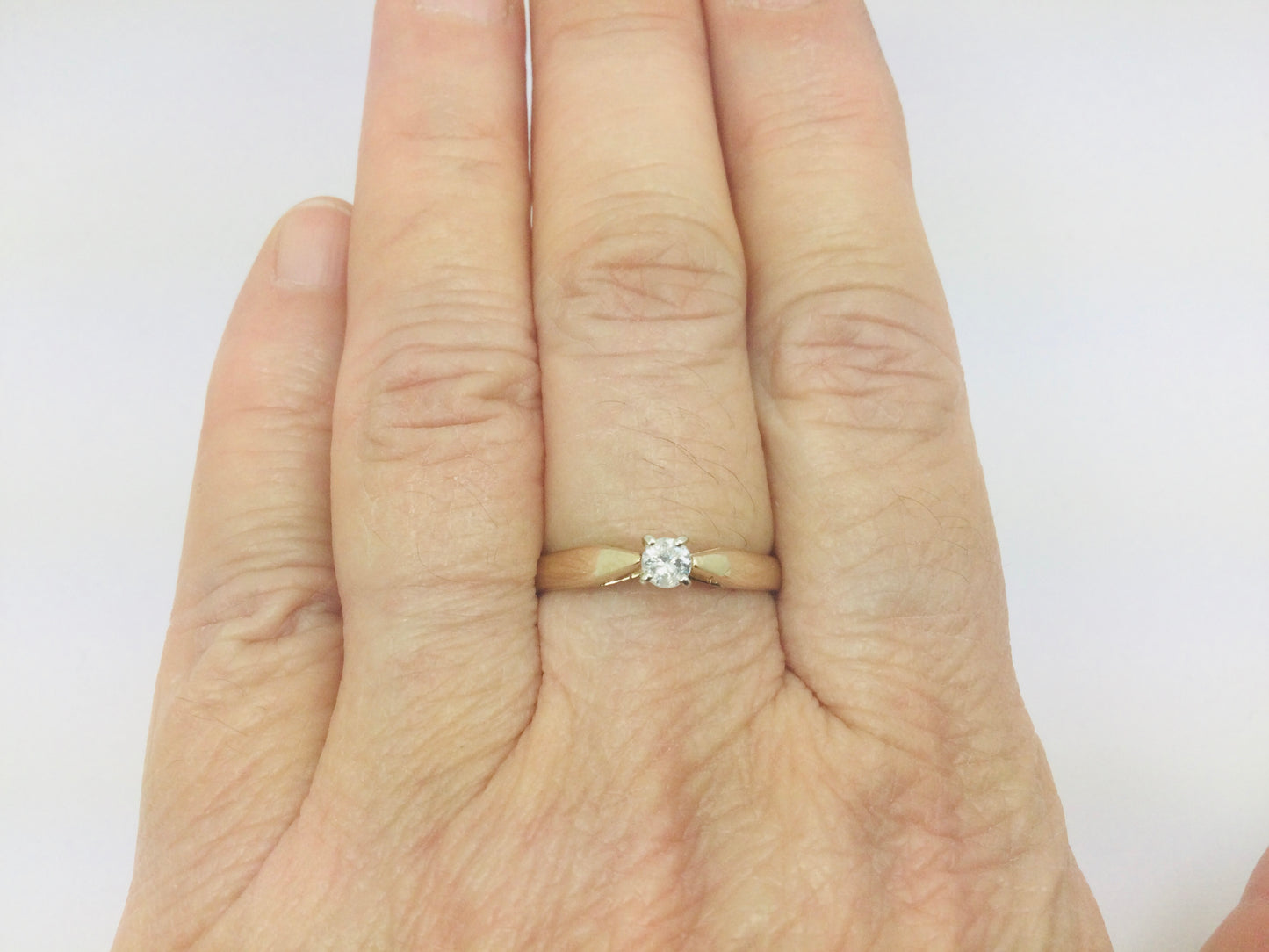 14k Yellow Gold Round Cut 0.15ct Diamond Solitaire Ring