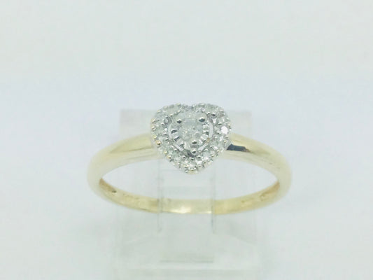 10k Yellow Gold Round Cut 10pt Diamond Heart Ring
