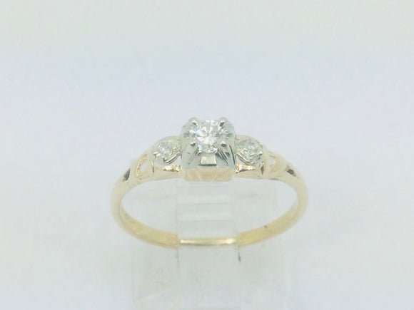 14k Yellow Gold Round Cut 15pt Diamond with Diamond Accent Ring