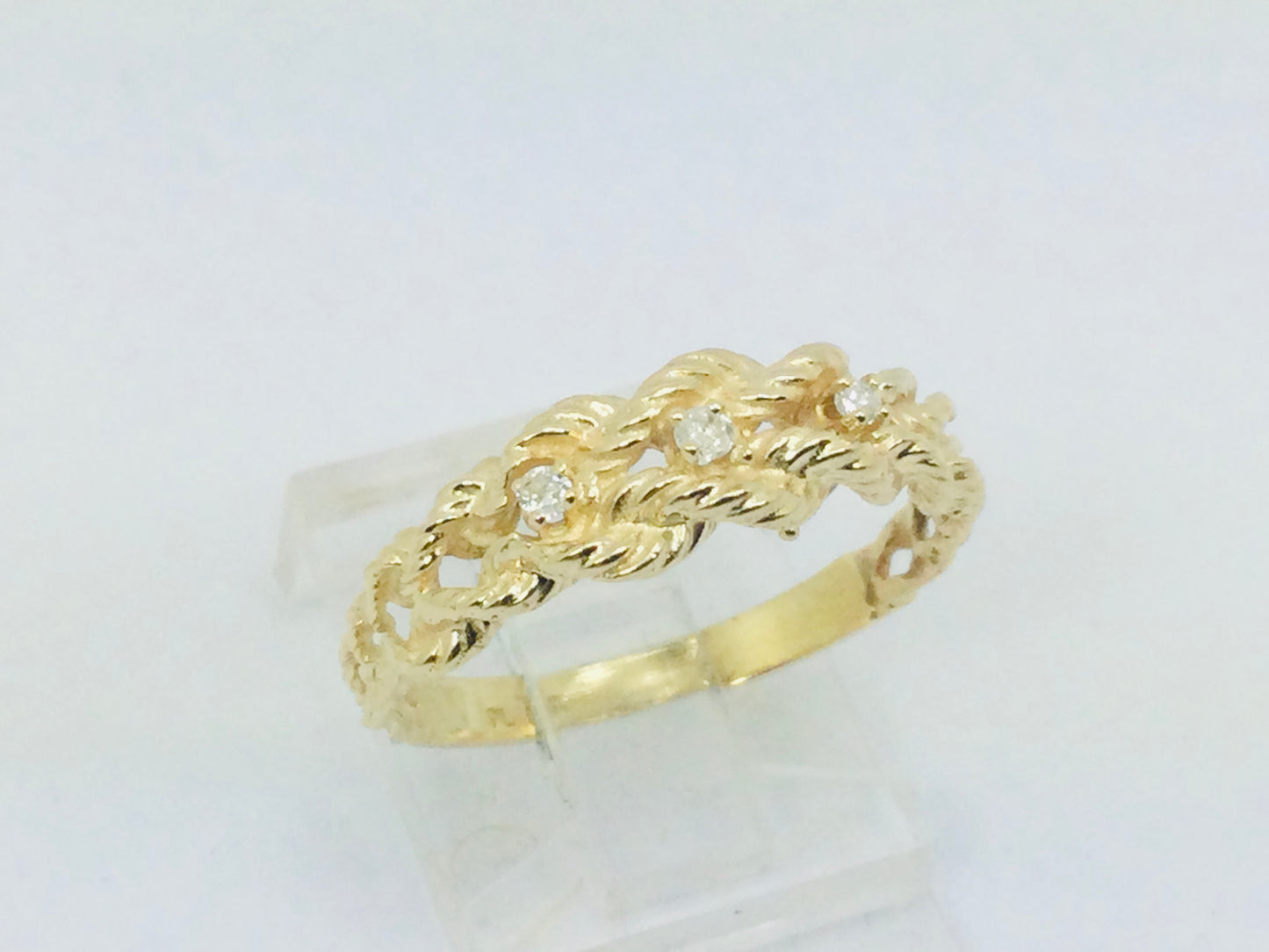 14k Yellow Gold Round Cut 6pt Diamond Trinity Twisted Rope Ring