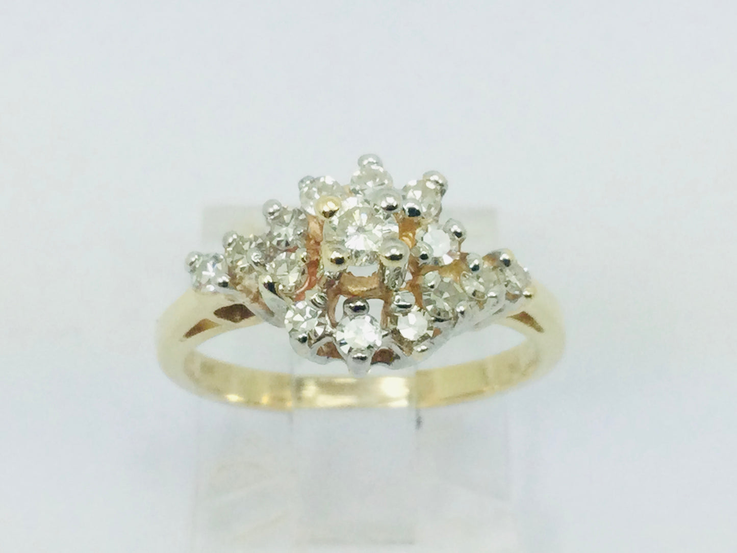 10k Yellow Gold 45pt Round Cut Diamond Cluster Ring