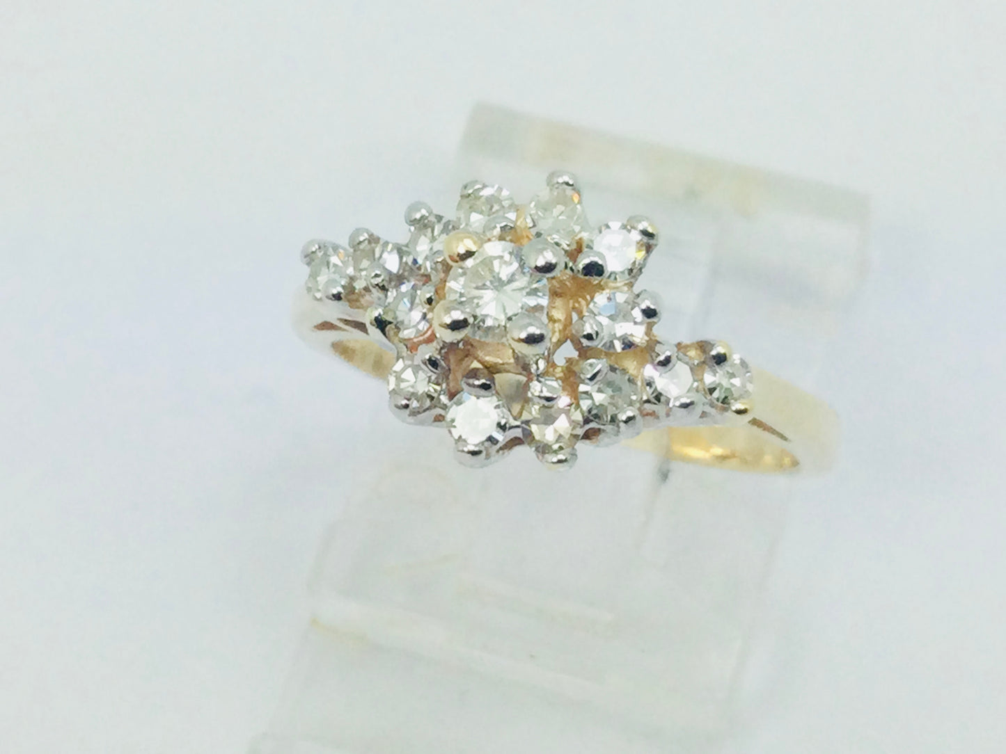 10k Yellow Gold 45pt Round Cut Diamond Cluster Ring