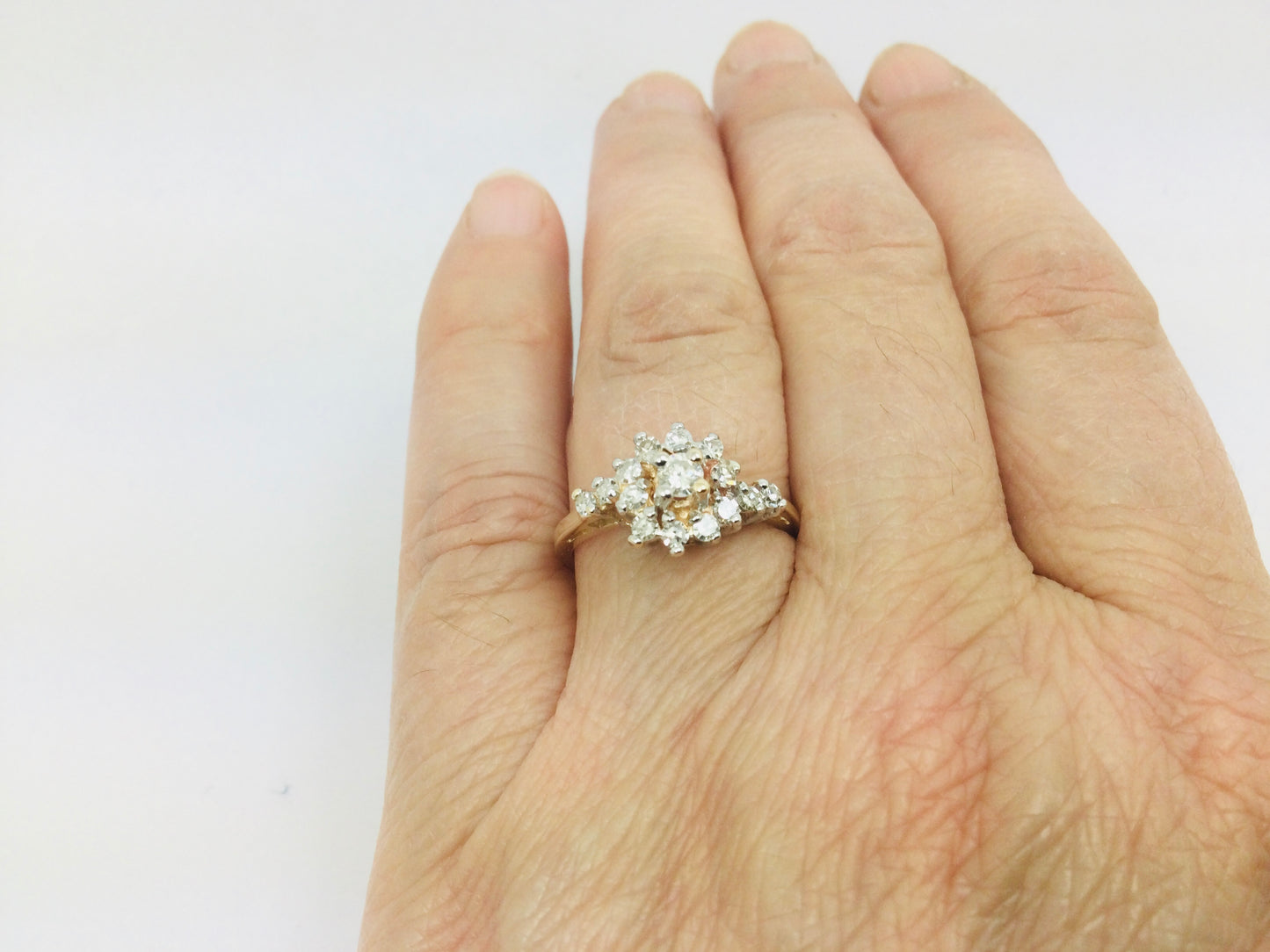 10k Yellow Gold 45pt Round Cut Diamond Cluster Ring
