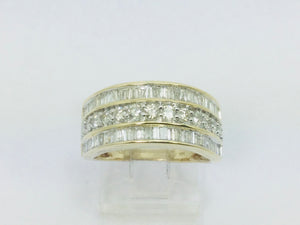 14k Yellow Gold 1.5ct Round and Baguette Cut Diamond Row Set Ring