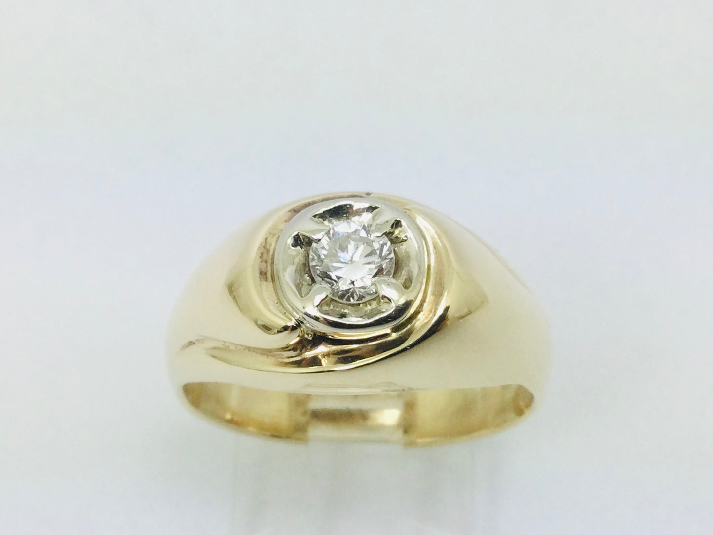 14k Yellow Gold Round Cut 0.32ct Diamond Solitaire Ring