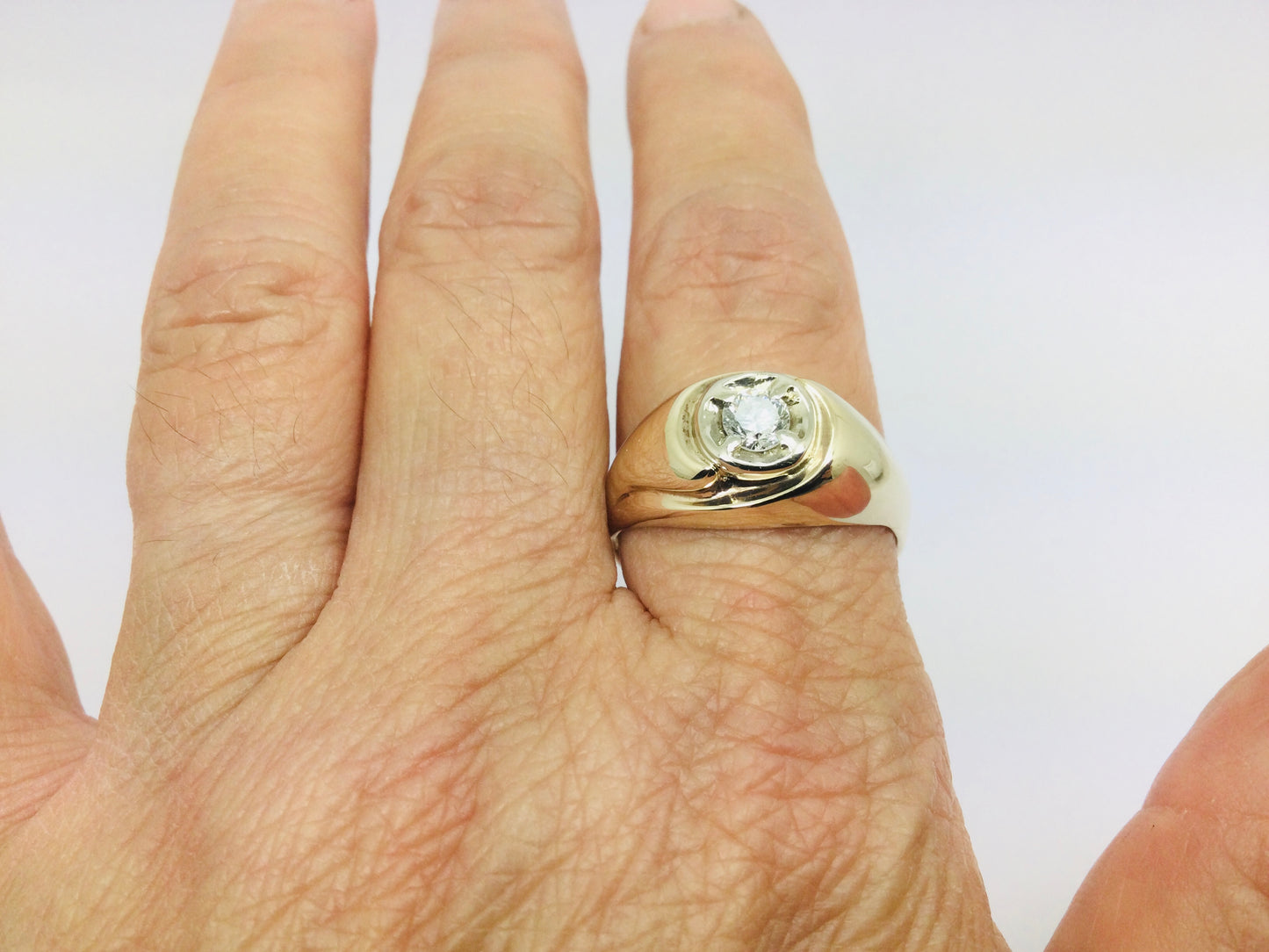 14k Yellow Gold Round Cut 0.32ct Diamond Solitaire Ring