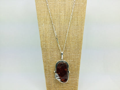 Sterling Silver Amber Leaf Pendent and Chain