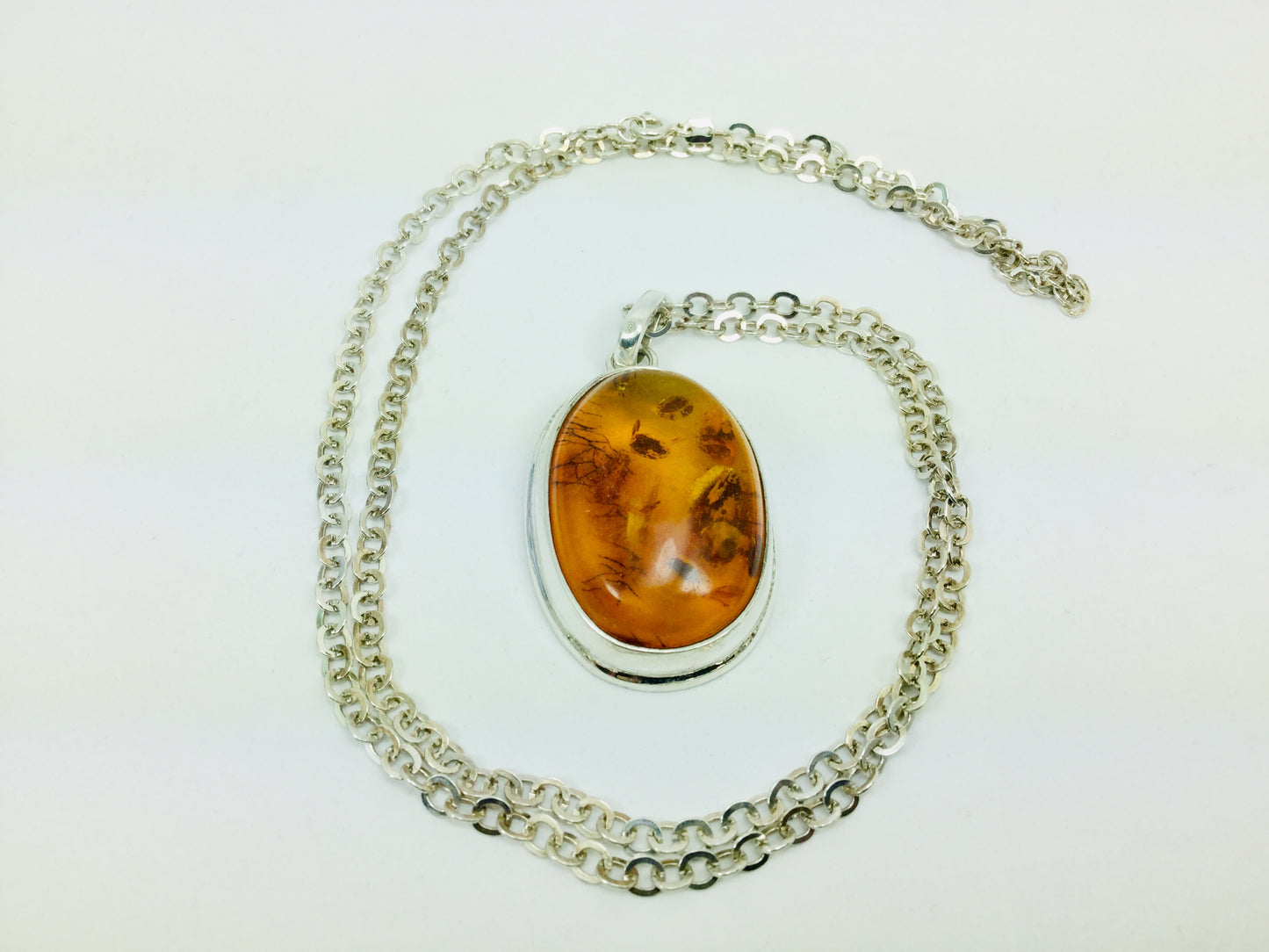 Sterling Silver Amber Pendent and Chain Necklace