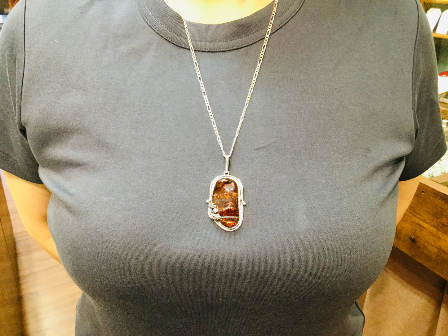 Sterling Silver Amber Leaf Pendent and Chain