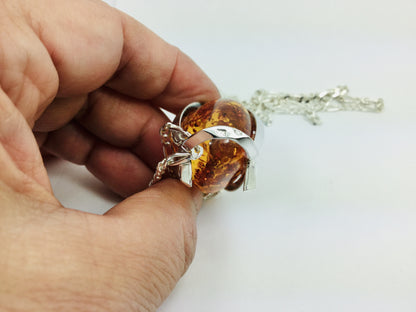 Sterling Silver Amber Pendent and Chain Necklace