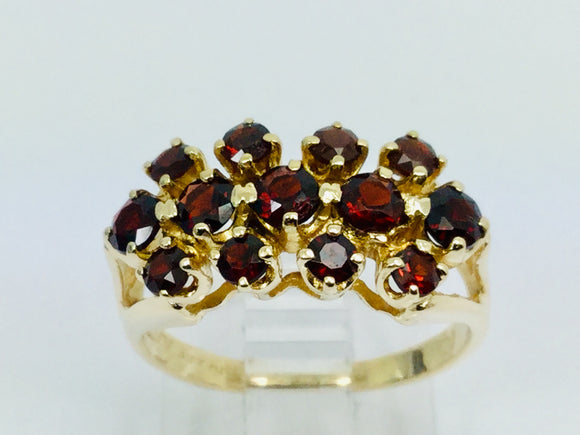 14k Yellow Gold Round Cut Garnet January Birthstone Cluster Ring