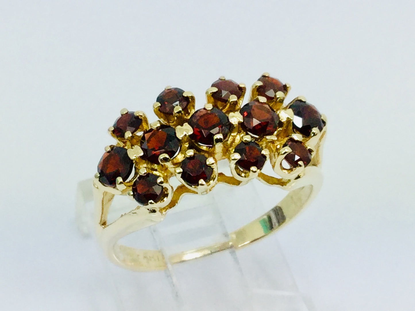 14k Yellow Gold Round Cut Garnet January Birthstone Cluster Ring