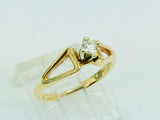 14k Yellow Gold Round Cut 14pt Diamond Ring