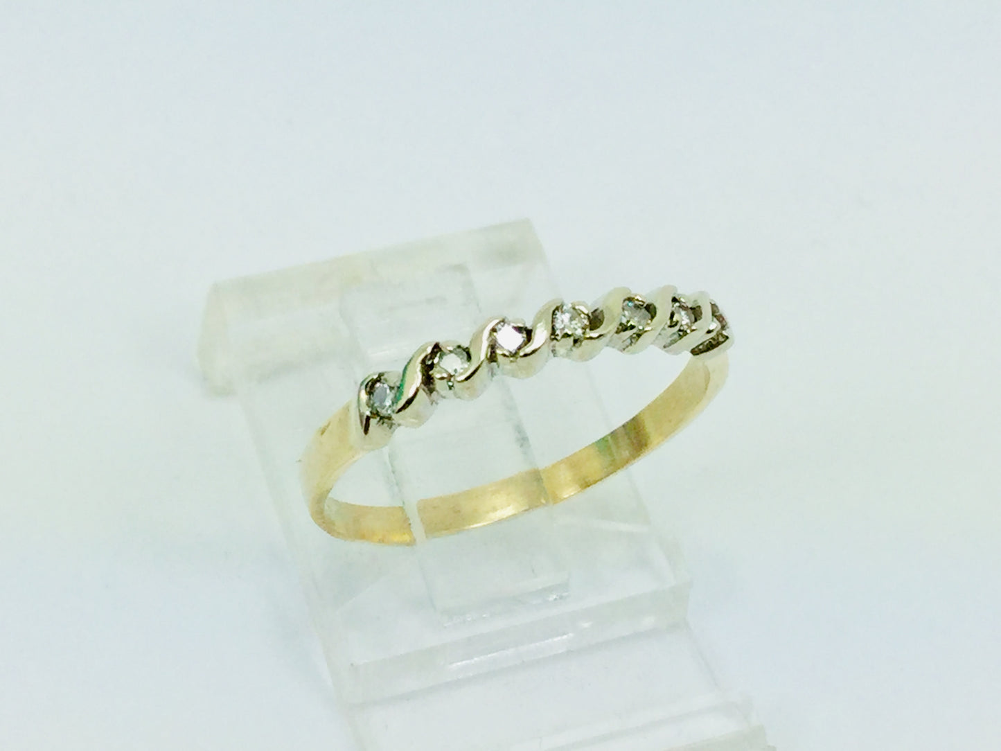 10k Yellow Gold Round Cut 0.14ct Diamond Engagement Ring and Wedding Band