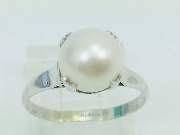 14k White Gold Genuine Pearl June Birthstone Cocktail Ring