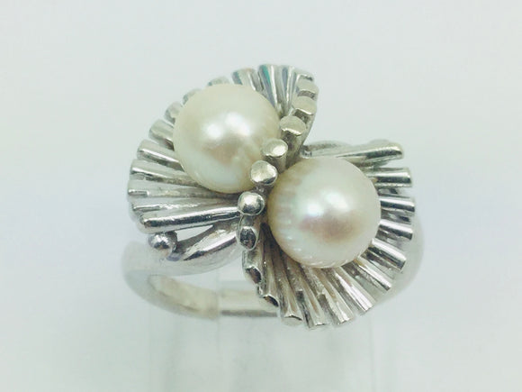 14k White Gold Genuine Pearl June Birthstone Cocktail Ring