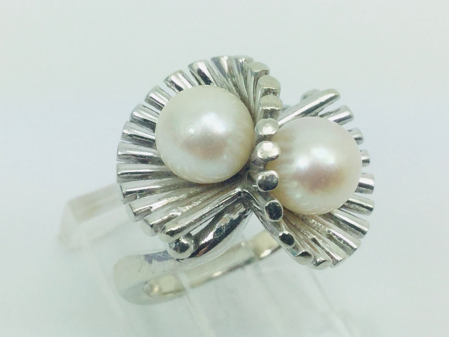 14k White Gold Genuine Pearl June Birthstone Cocktail Ring